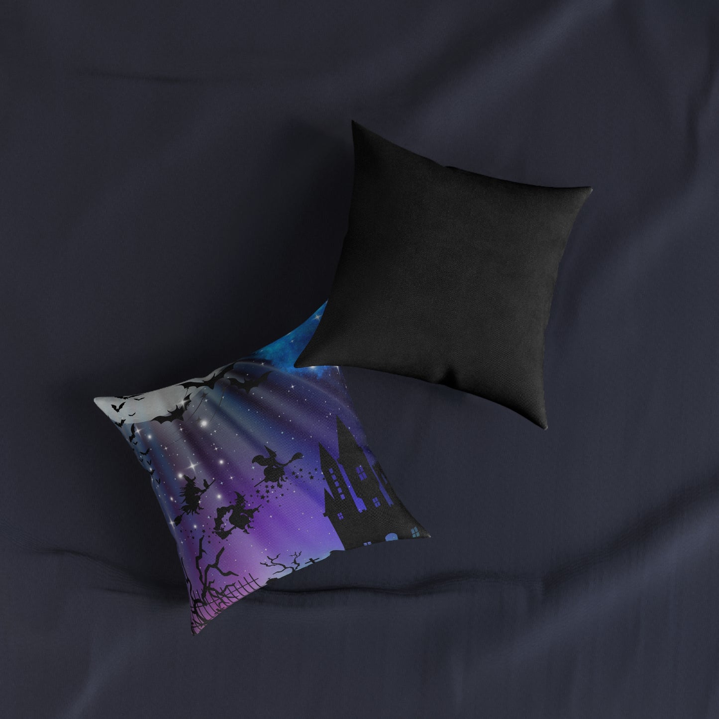 Halloween-Themed Decorative Pillow, Cozy Square Cushion for Home Decor, Perfect for Fall, Witch and Castle Design