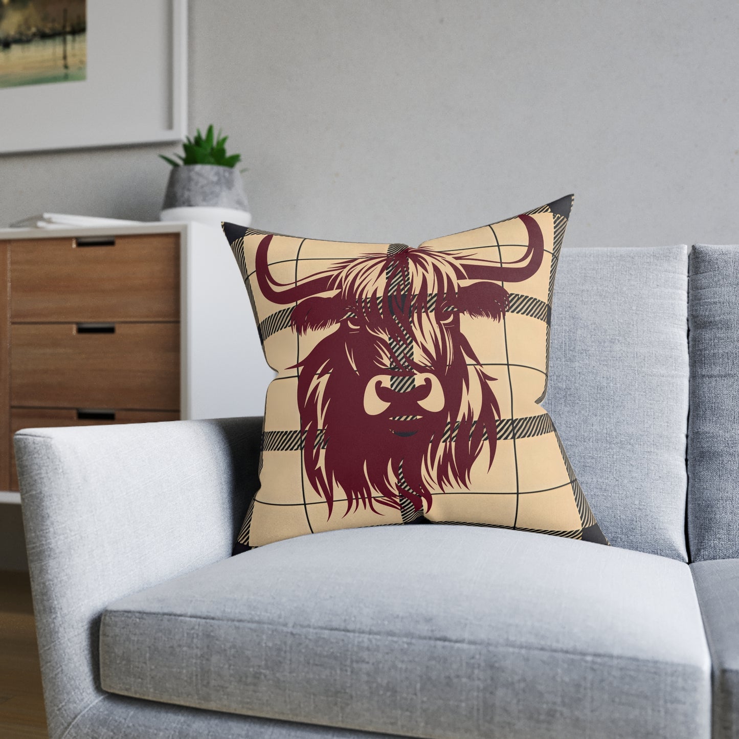 Highland Cow Square Pillow, Cozy Animal Decor, Rustic Home Accent, Farmhouse Gift, Perfect for Couches and Bedrooms
