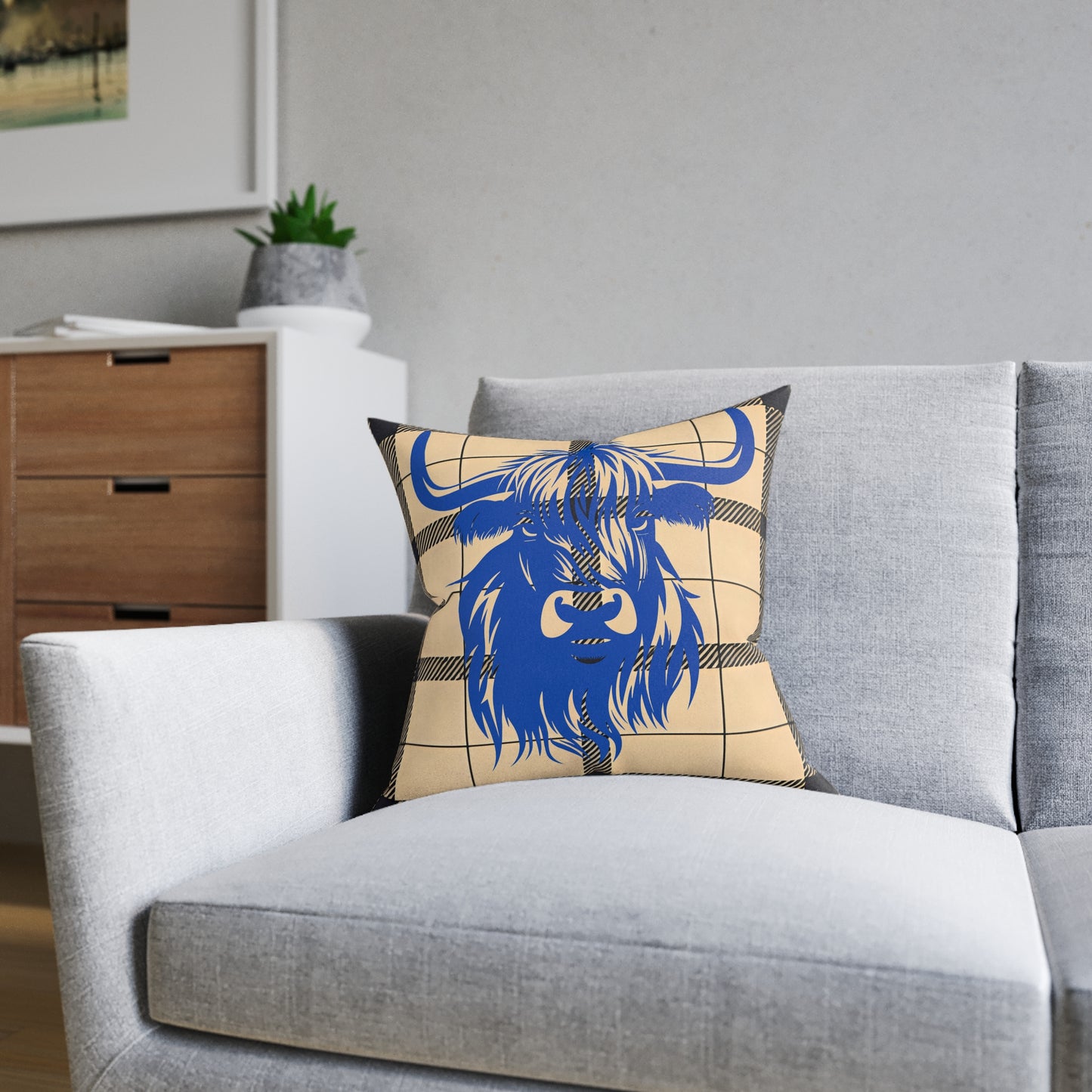 Highland Cow Square Pillow - Cozy Farmhouse Decor, Rustic Home Accessory, Gift for Animal Lovers, Country Living Style