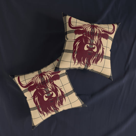 Highland Cow Square Pillow, Cozy Animal Decor, Rustic Home Accent, Farmhouse Gift, Perfect for Couches and Bedrooms