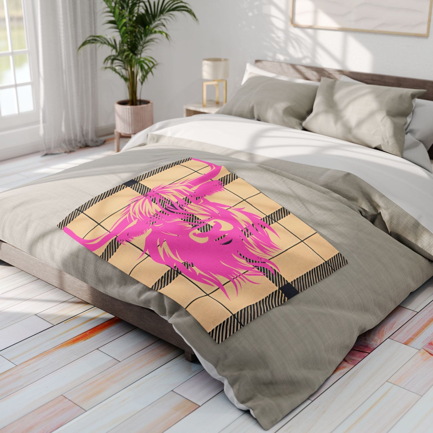 Cozy Highland Cattle Fleece Blanket | Warm Throw for Home Decor, Gift for Animal Lovers, Unique Present for Birthdays, Cozy Nights